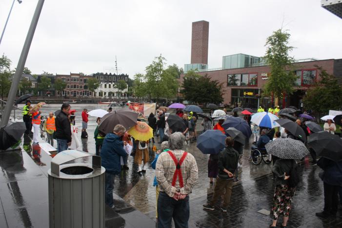 Demonstratie tegen spoedwet en anderhalve meter samenleving
