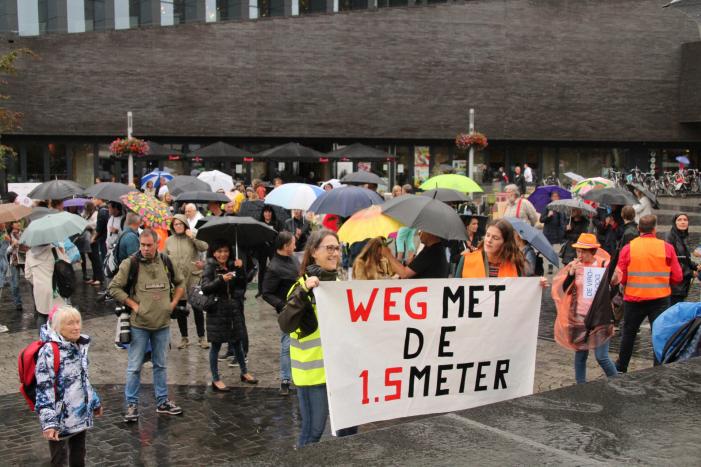Demonstratie tegen spoedwet en anderhalve meter samenleving
