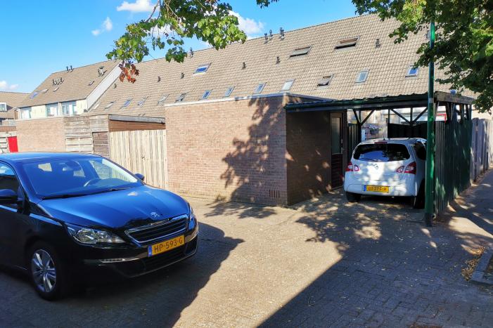 Politie doet onderzoek naar woningoverval