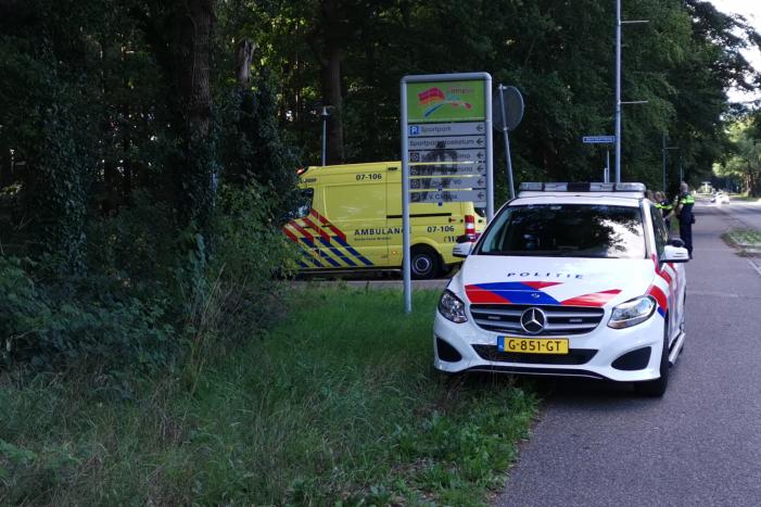 Fietsster gaat onderuit en raakt gewond