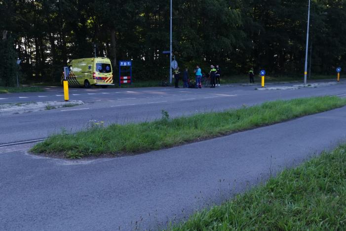 Fietsster gaat onderuit en raakt gewond