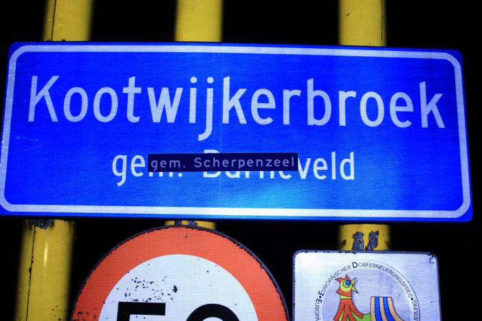 Plaatsnaamborden aangepast, Scherpenzeel lijkt de grote winnaar