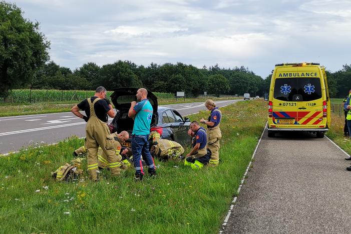Twee auto's beschadigd bij aanrijding