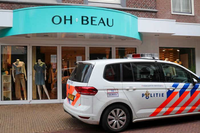 Winkeldief op omafiets gezocht