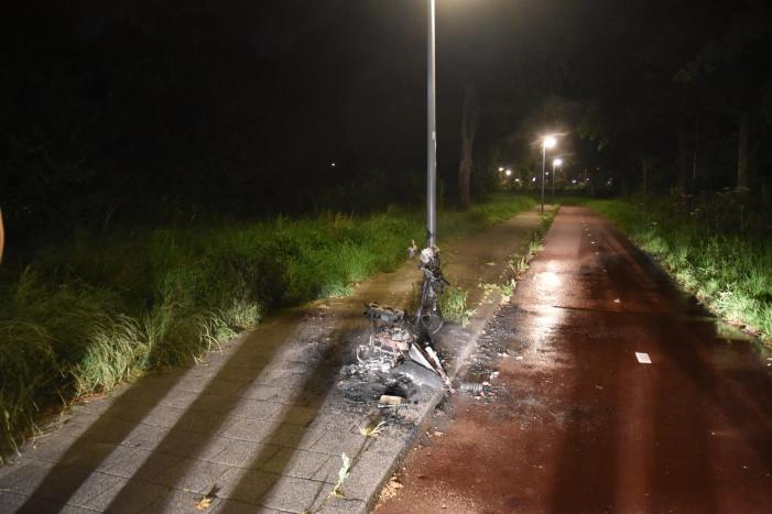 Felyx snorscooter verwoest door brand