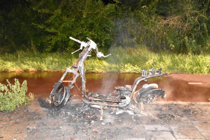 Felyx snorscooter verwoest door brand