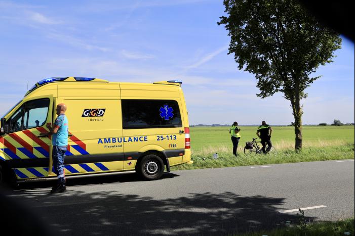 Traumahelikopter ingezet voor gevallen fietsster