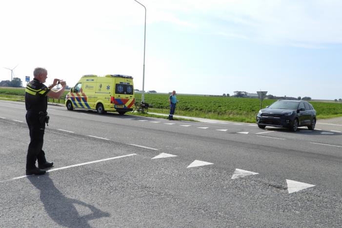 Fietser gewond na botsing met auto