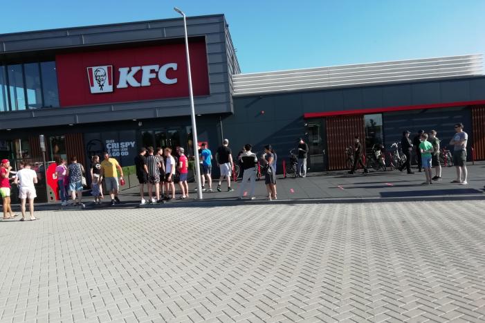 Brand in frituurpan bij KFC