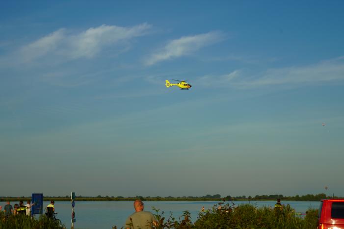 Hulpdiensten groots ingezet bij vermiste zwemmer