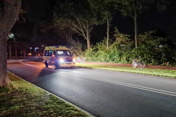 Man gewond aan hoofd na val met fiets