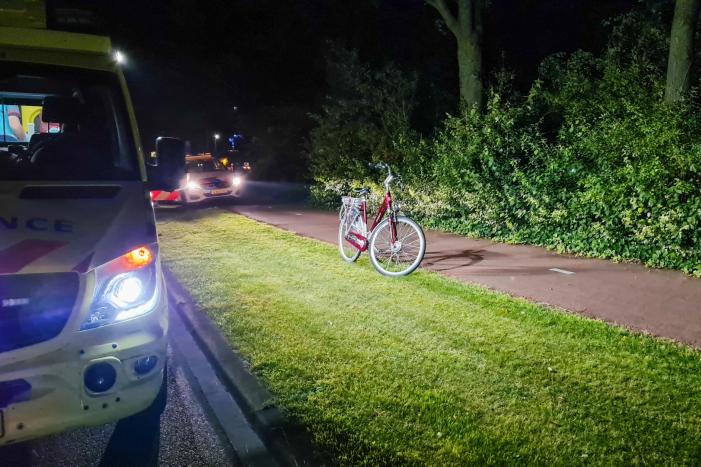 Man gewond aan hoofd na val met fiets