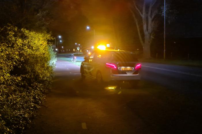 Man gewond aan hoofd na val met fiets