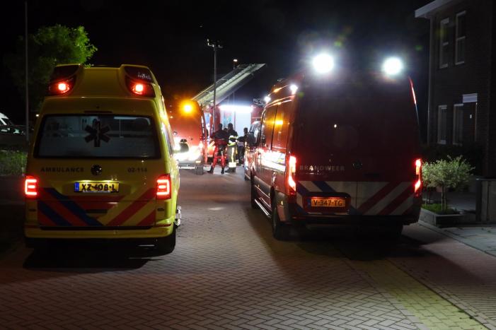 Auto met vluchtende inbrekers belandt in sloot