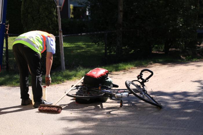 Fietser gewond bij aanrijding met auto