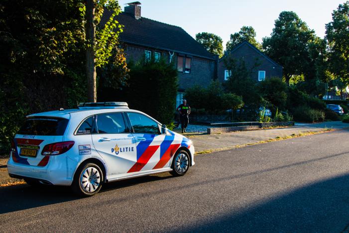 Brandweer onderzoekt LPG lekkage bij auto