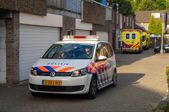 Buurman steekt man neer na ruzie over geluidsoverlast