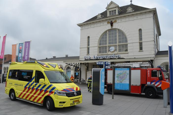 Persoon gewond na valpartij in trein