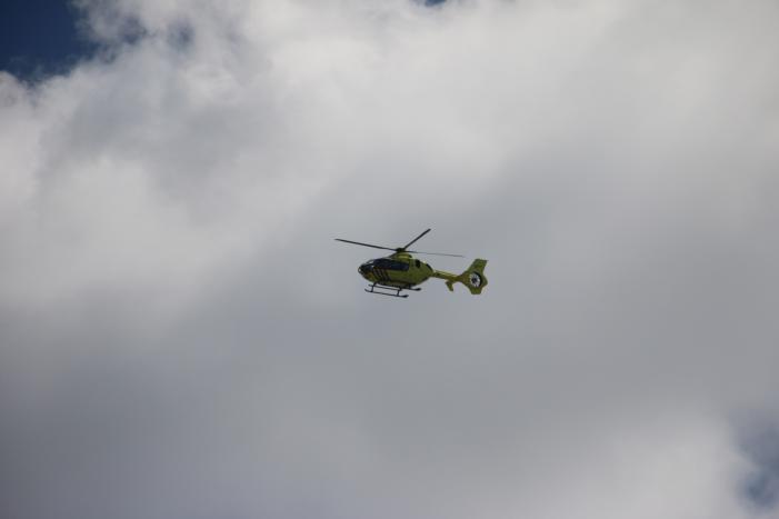Traumahelikopter landt voor incident op terras