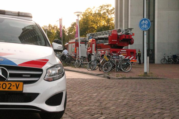Bewoner dooft in brand gevlogen pan met doek