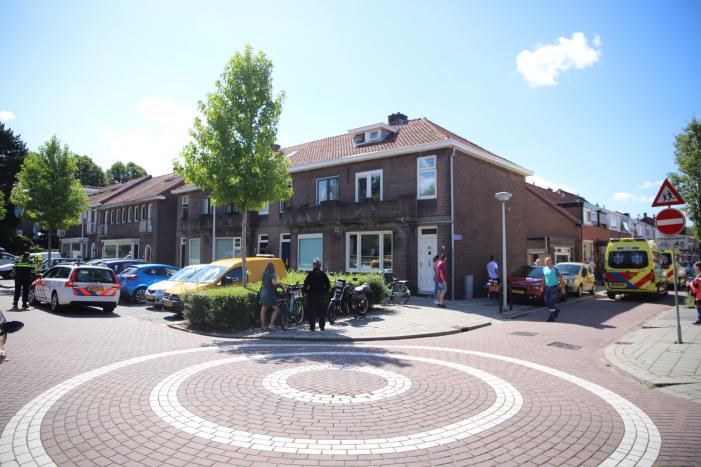 Traumahelikopter landt voor incident bij woning