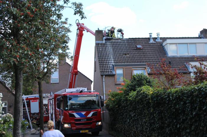 Woning loopt grote schade op na brand
