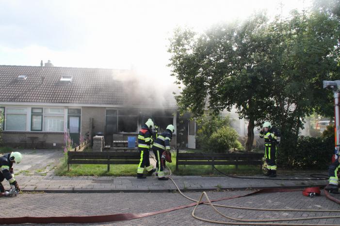 Woning volledig verwoest door uitslaande brand