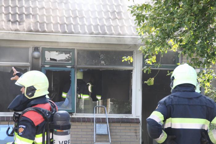 Woning volledig verwoest door uitslaande brand