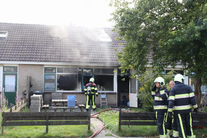 Woning volledig verwoest door uitslaande brand