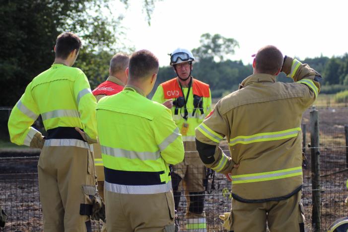 Meerdere weilanden in brand