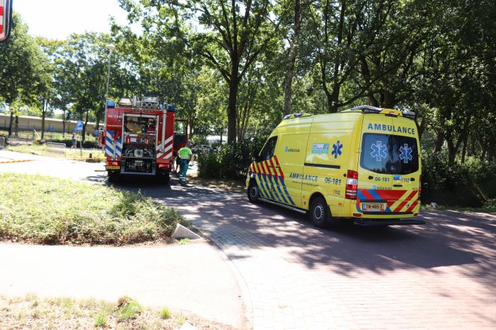 Auto volledig verwoest door brand