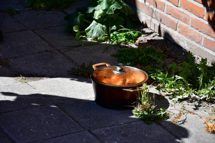 Vergeten pan op het vuur zet woning vol rook