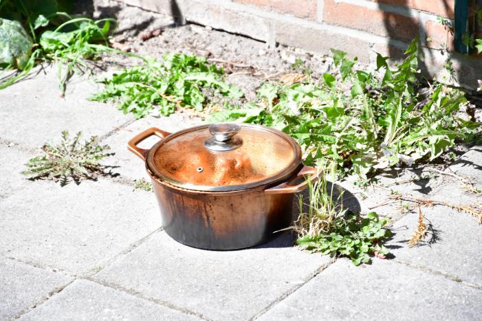 Vergeten pan op het vuur zet woning vol rook
