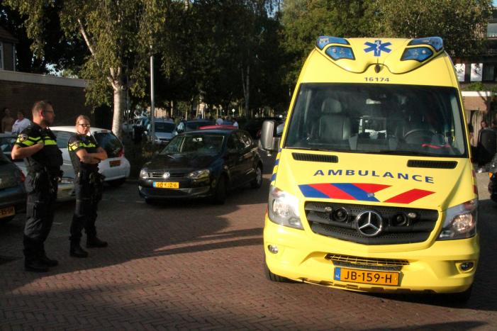 Vrouw gewond bij woningbrand