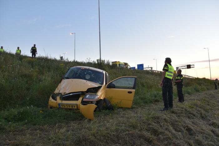 Man gewond na eenzijdig ongeval