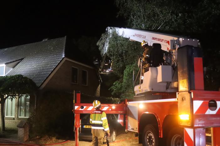 Enorme schade na brand bij woning