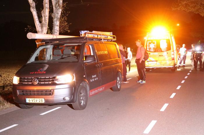 Jongen (14) geschept door bestelbus bij dropping