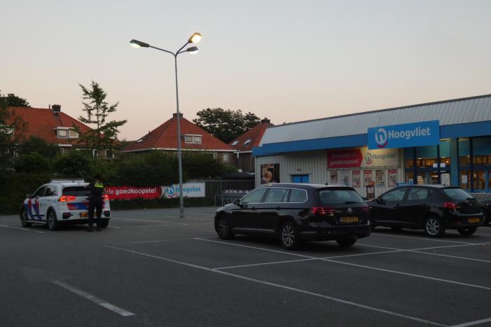 Man gevlucht na gewapende overval supermarkt Hoogvliet