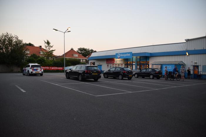 Man gevlucht na gewapende overval supermarkt Hoogvliet