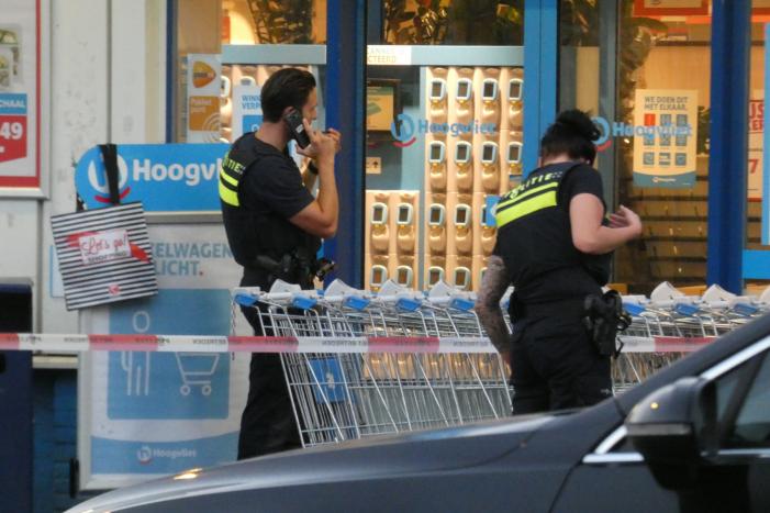 Man gevlucht na gewapende overval supermarkt Hoogvliet