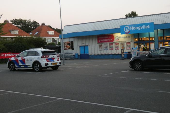 Man gevlucht na gewapende overval supermarkt Hoogvliet