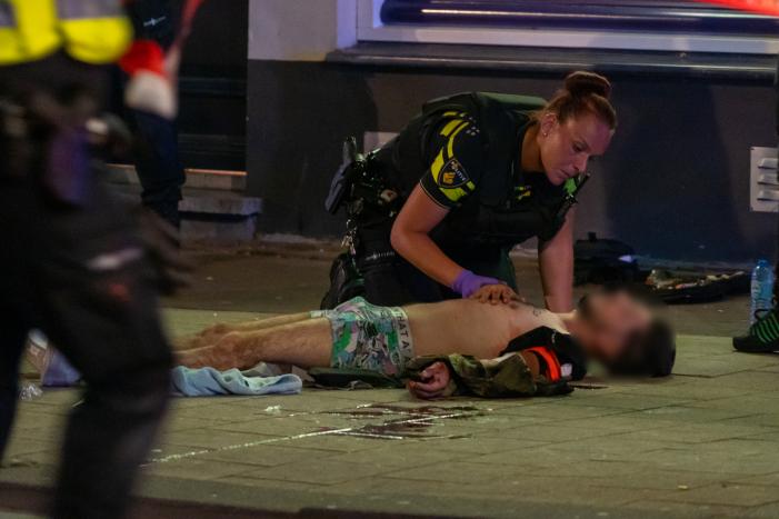 Twee ernstig gewonden na steekpartij