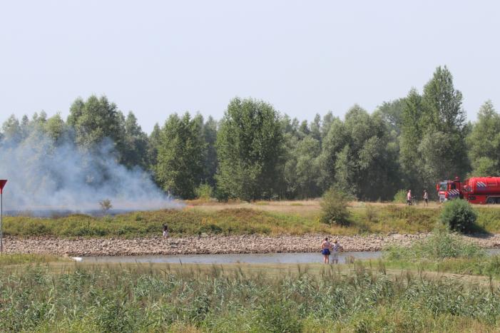 Grote natuurbrand gaat gepaard met veel rook