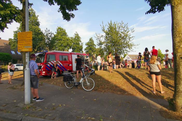 Brandweer zorgt voor waterpret in Maandereng