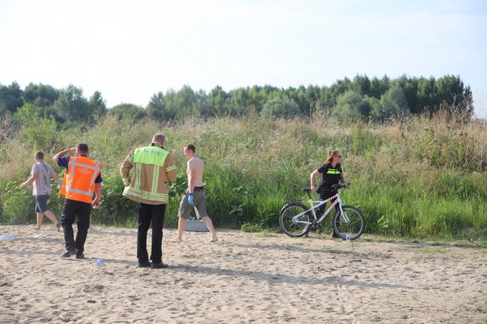 Kind van 7 jaar levenloos uit het water gehaald