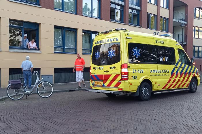 Automobilist slaat op de vlucht na verkeersongeval