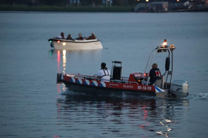 Grote zoekactie naar vermiste zwemmer