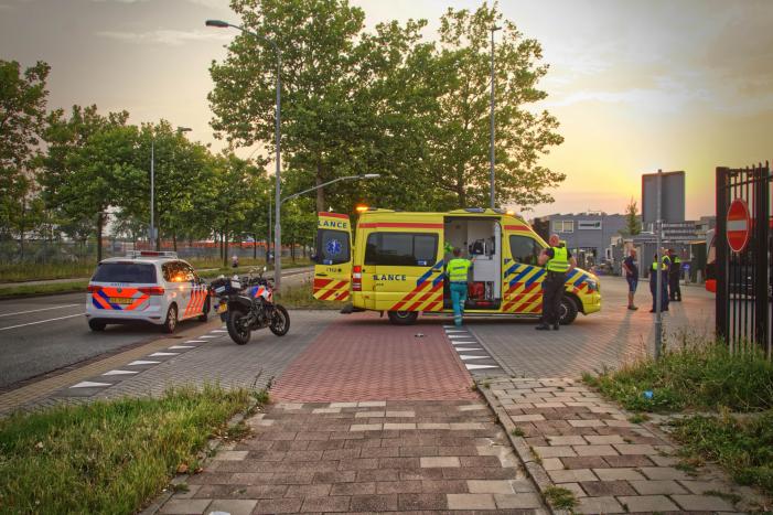 Fietser gewond na aanrijding met bus