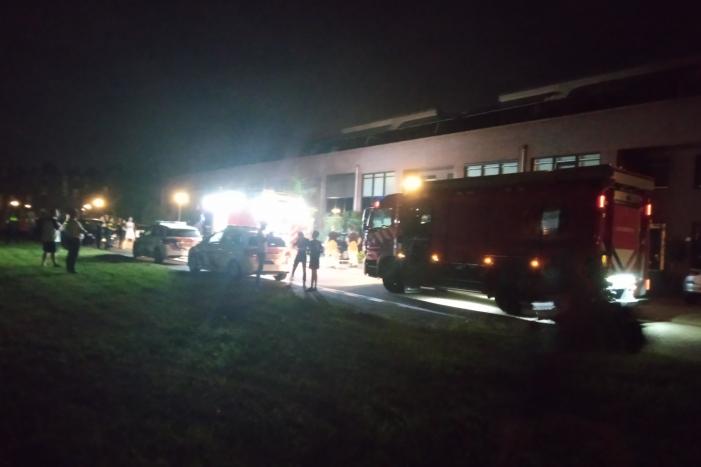 Veel rook bij brand in woning