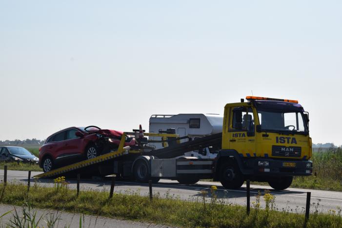 Drie auto's betrokken bij kop-staart verkeersongeval